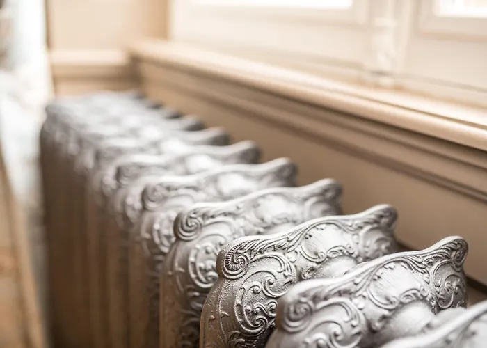 Chateau De Montabert 4*